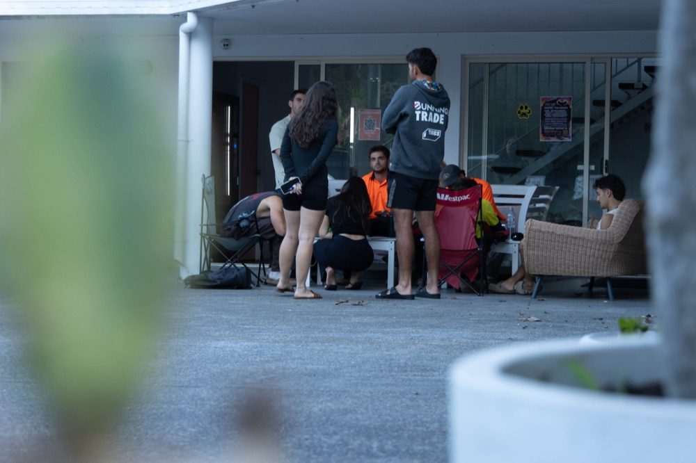 Travellers hanging out together at CALI